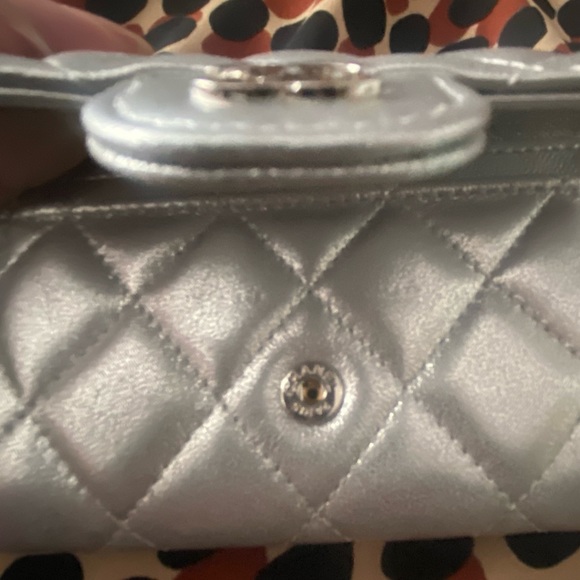 Chanel Metallic Silver Lambskin Card Wallet - Picture 10 of 15